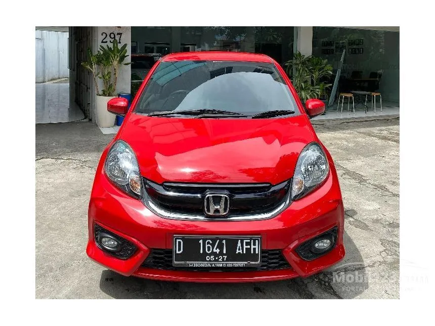 Jual Mobil Honda Brio 2017 Satya E 1.2 di Jawa Barat Automatic Hatchback Merah Rp 125.000.000