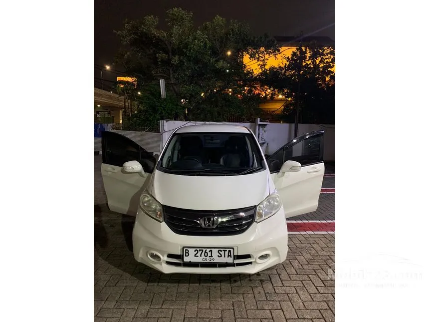 Jual Mobil Honda Freed 2013 E 1.5 di DKI Jakarta Automatic MPV Putih Rp 151.000.000