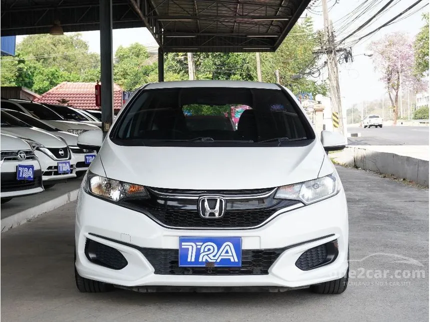2017 Honda JAZZ V Hatchback