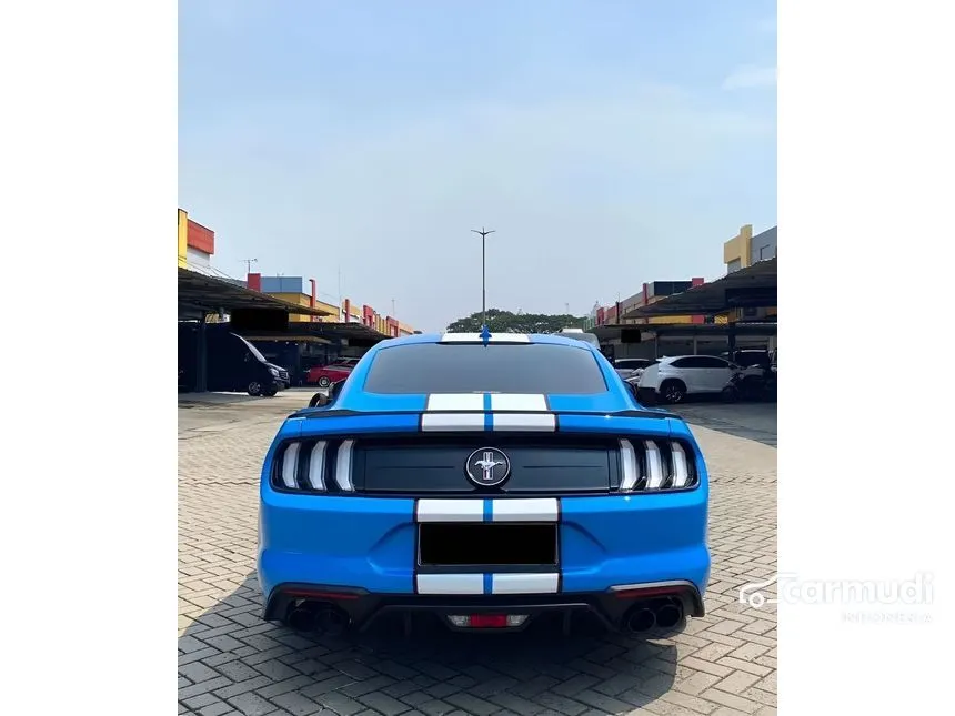 2022 Ford Mustang EcoBoost Fastback