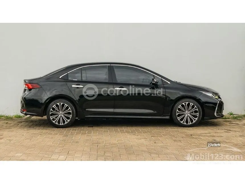 2022 Toyota Corolla Altis V Sedan