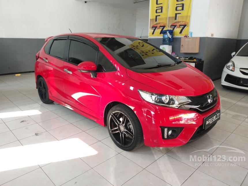 Jual Mobil Honda Jazz 2015 RS Black Top Limited Edition 1 