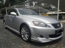 2010 Lexus IS250 2.5 Luxury Sedan