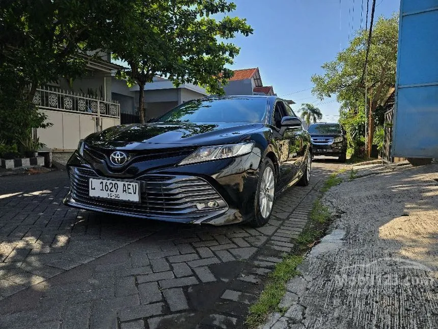 2019 Toyota Camry V Sedan
