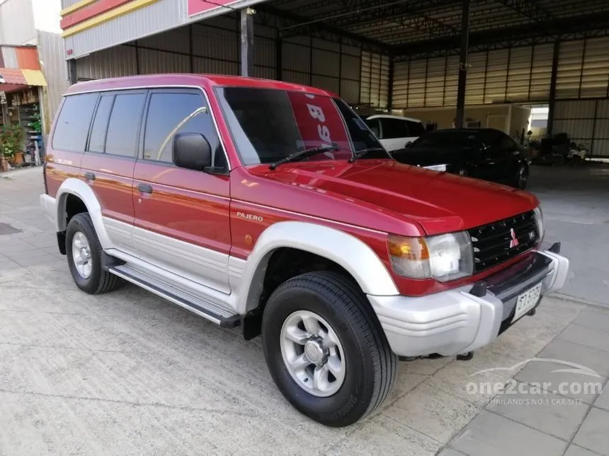 1994 Mitsubishi PAJERO GLS SUV