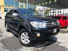 2010 Toyota Fortuner 2.5 G (A) DIESEL ENGINE NEW FACELIFT LIKE NEW