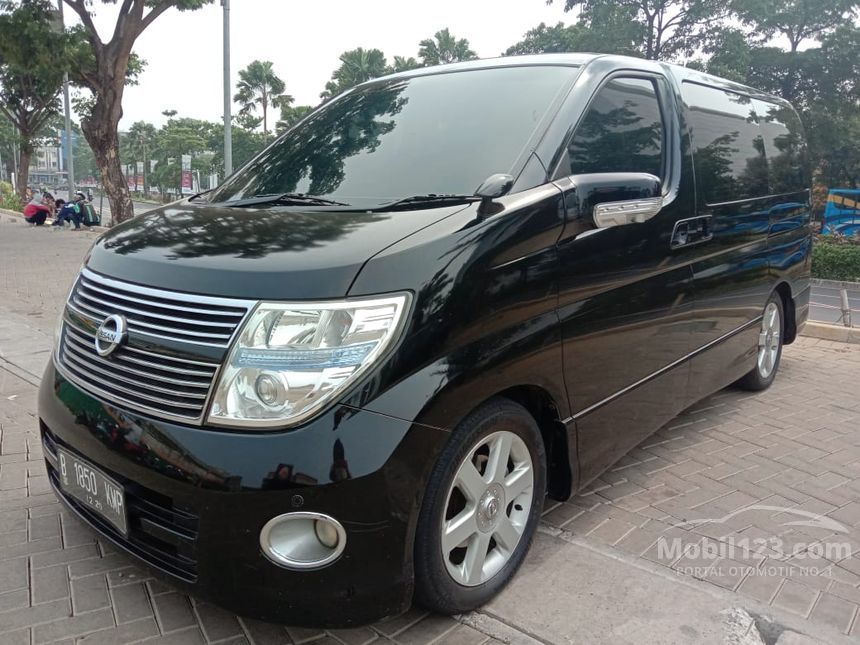 Nissan elgrand 2008