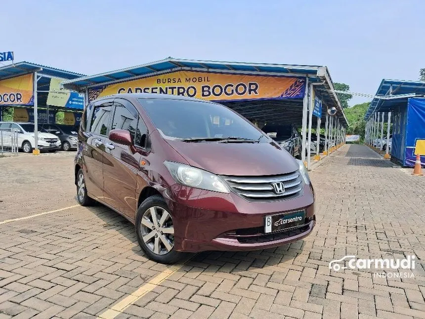 Jual Mobil Honda Freed 2009 1.5 1.5 di Jawa Barat Automatic MPV Marun Rp 117.000.000