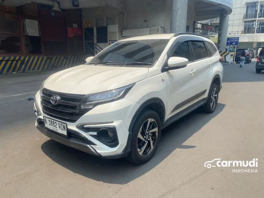 Jual Mobil Toyota Rush 2023 S GR Sport 1.5 di Banten Automatic SUV Putih Rp 218.000.000