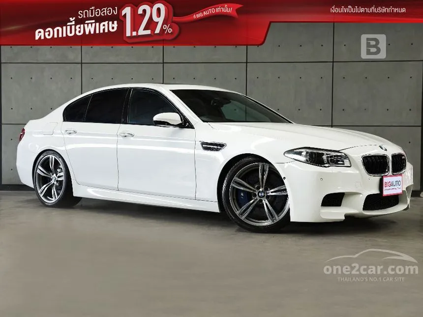 2014 BMW M5 Sedan