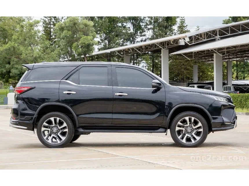 2022 Toyota FORTUNER Legender SUV