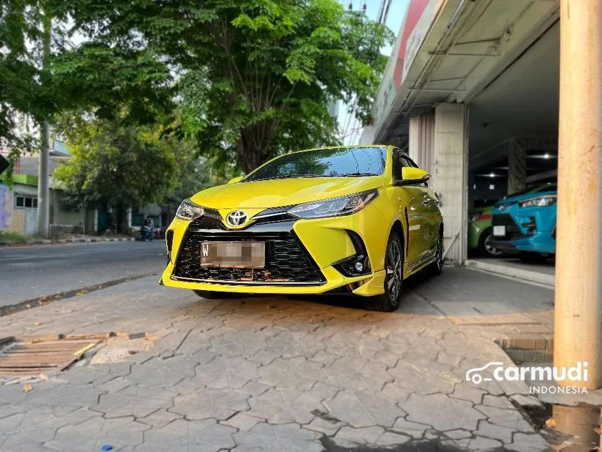 Jual Mobil Toyota Yaris 2021 S GR Sport 1.5 di Jawa Timur Manual Hatchback Kuning Rp 233.000.000