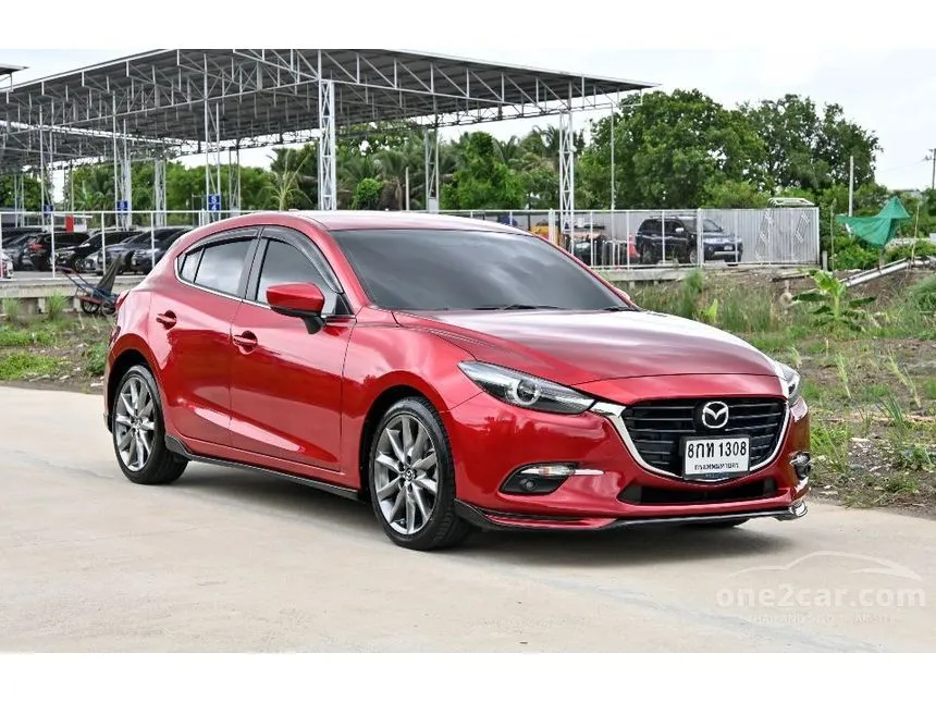 2019 Mazda 3 S Sports Hatchback