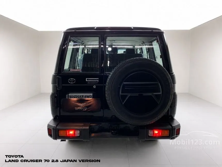 2026 Toyota Land Cruiser 70 GXL SUV