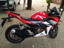 2016 Honda New CBR 150 R LED Low Kilometer