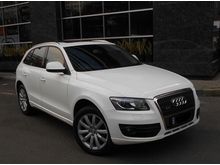 2010 Audi Q5 2.0 TFSI SUV quattro Tangan Pertama Km 56 rb Highest Spec Panoramic Sunroof