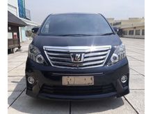Toyota Alphard SC 2.4 Premium Sound AT 2012 Hitam Pakaian Pribadi