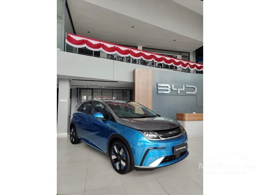 Jual Mobil BYD Dolphin 2024 Premium Extended Range di Banten Automatic Hatchback Biru Rp 429.000.000