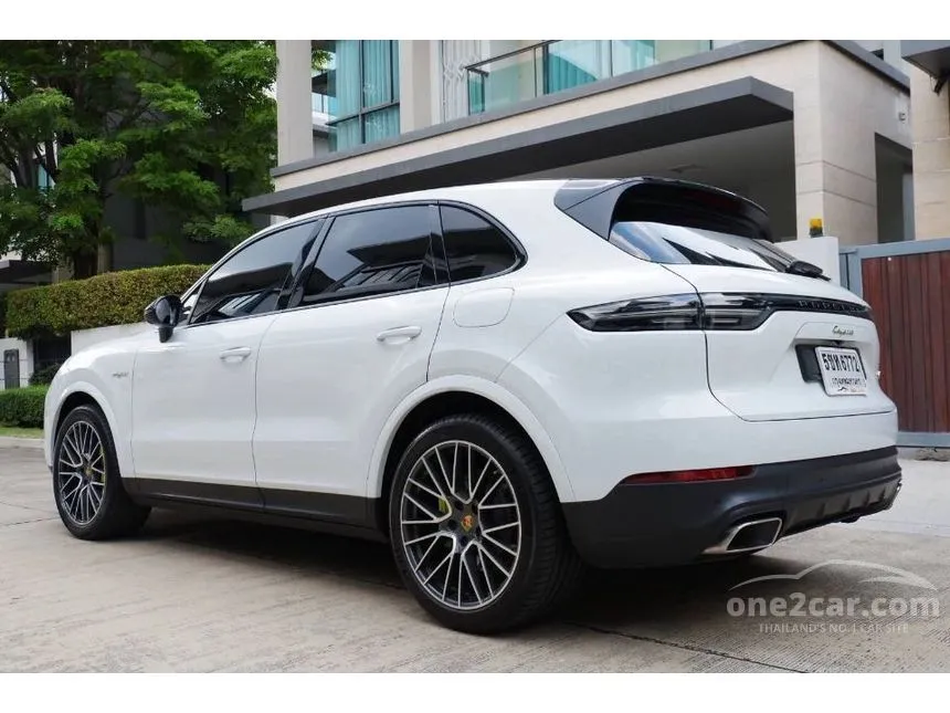 2018 Porsche CAYENNE E-Hybrid SUV