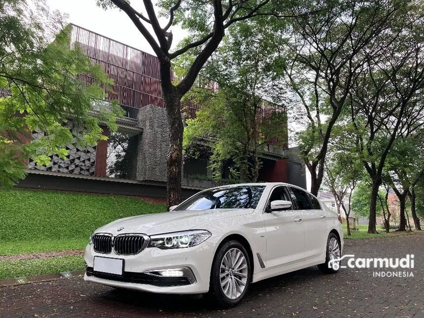 Jual Mobil BMW 530i 2018 Luxury 2.0 di DKI Jakarta Automatic Sedan Putih Rp 559.000.000