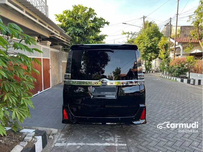 2018 Toyota Voxy Wagon