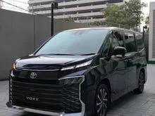 2022 Toyota Voxy 2,0 Base Spec Van Wagon