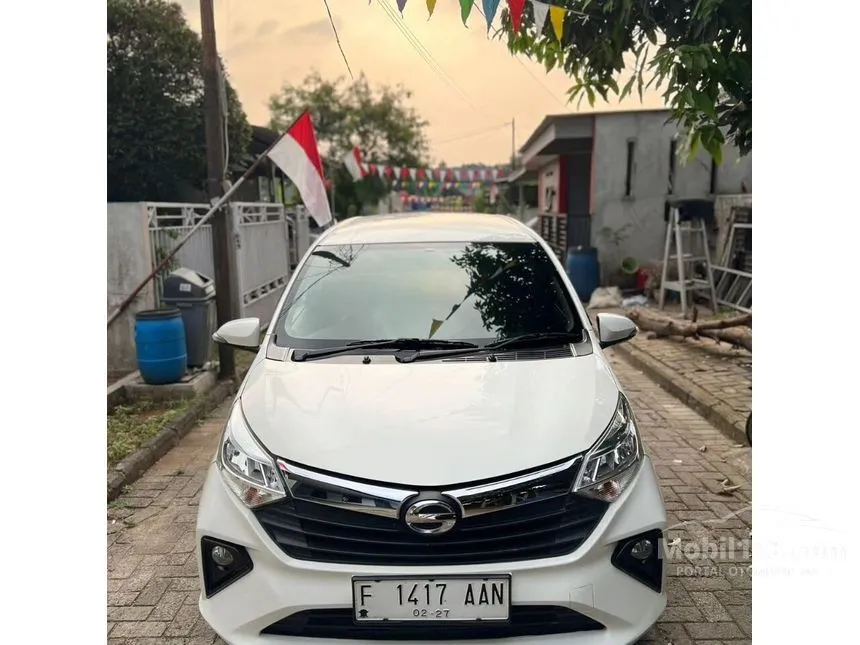 Jual Mobil Daihatsu Sigra 2022 R 1.2 di Jawa Barat Manual MPV Putih Rp 137.000.000