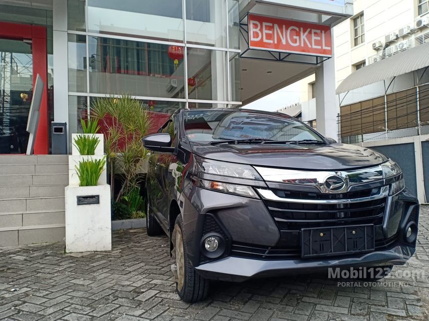 Jual Mobil  Daihatsu  Xenia 2021 R 1 3 di Banten  Manual MPV 