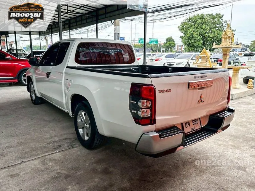 2021 Mitsubishi TRITON GLX Mega Cab Pickup