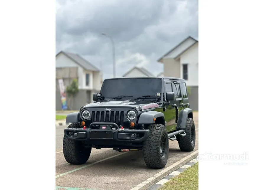 2014 Jeep Wrangler Sahara Unlimited 4 Door SUV