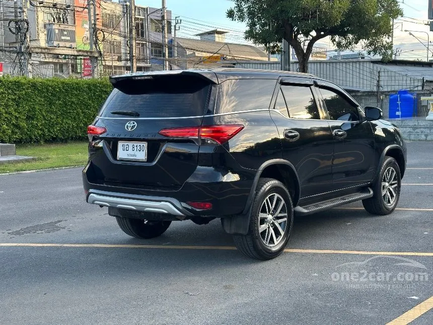 2016 Toyota FORTUNER V SUV