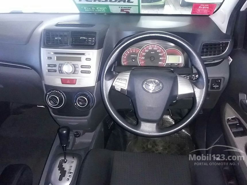 Jual Mobil  Toyota Avanza  2014 Luxury  Veloz 1 5 di Banten 