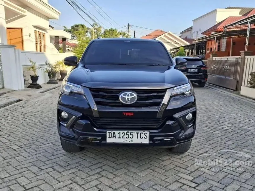 Jual Mobil Toyota Fortuner 2020 VRZ 2.4 di Kalimantan Selatan Automatic SUV Hitam Rp 445.000.000