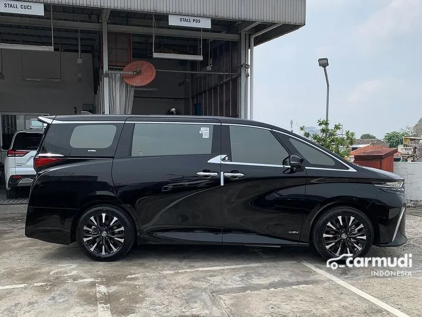 2024 Toyota Alphard HEV MPV