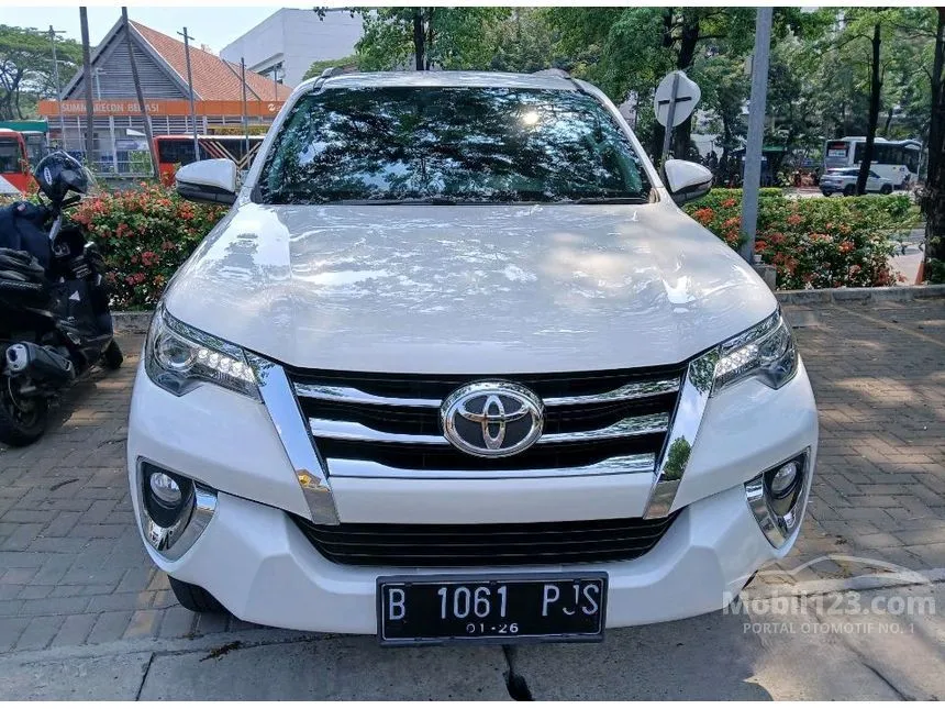 Jual Mobil Toyota Fortuner 2020 VRZ 2.4 di Jawa Barat Automatic SUV Putih Rp 409.000.000
