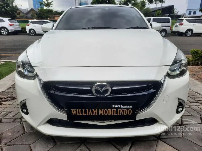 Jual Mobil Mazda 2 2019 GT 1.5 di Jawa Barat Automatic Hatchback Putih Rp 205.000.000