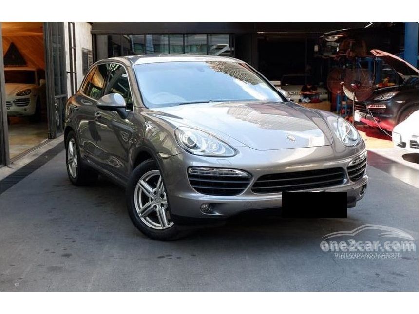 Porsche Cayenne 2013 (ปี 1016) S Hybrid 3.0 เกียร์อัตโนมัติ สีเทา