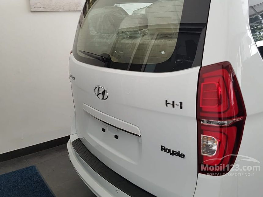 2019 Hyundai H-1 Royale MPV