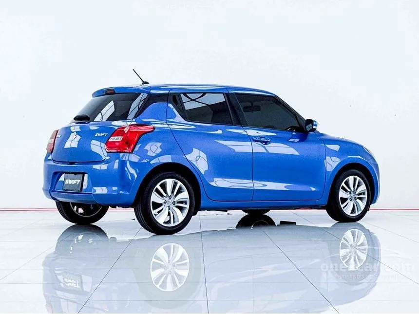 2021 Suzuki SWIFT GLX Hatchback
