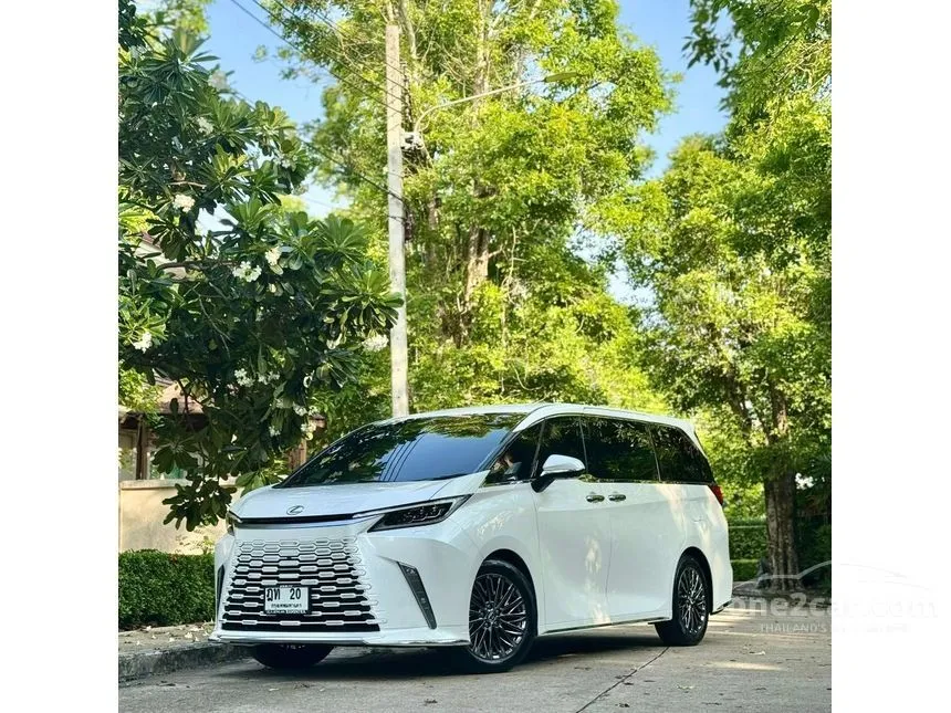 2024 Lexus LM350h Executive (7-Seater) Van