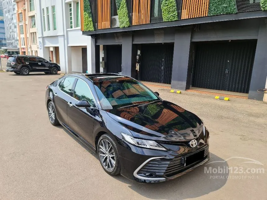 Jual Mobil Toyota Camry 2022 V 2.5 di Banten Automatic Sedan Hitam Rp 509.000.000