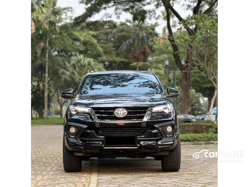 Jual Mobil Toyota Fortuner 2020 VRZ TRD 4X2 2.4 di Banten Automatic SUV Hitam Rp 460.000.000
