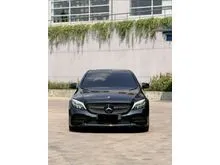 2021 Mercedes-Benz C200 2.0 Avantgarde Sedan Black on Black Odo 40 Rb (TERMURAH)