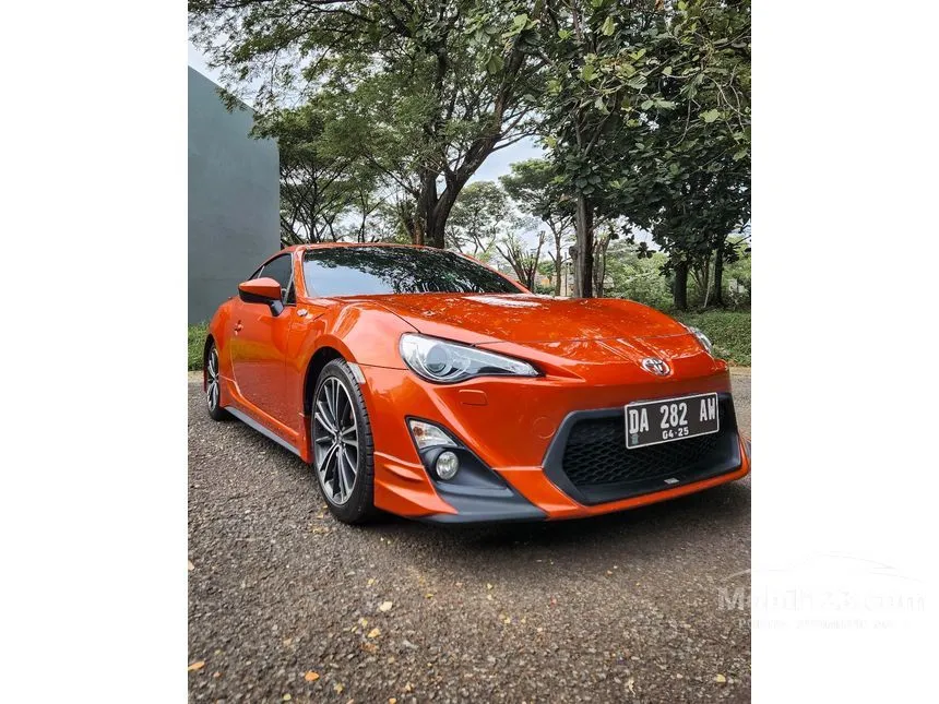 Jual Mobil Toyota 86 2015 TRD 2.0 di Jawa Barat Automatic Coupe Orange Rp 499.000.000