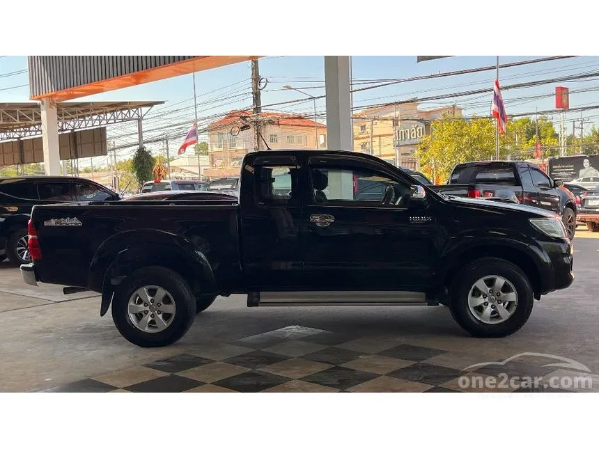 2014 Toyota HILUX VIGO Champ E Prerunner Smart Cab ABS Pickup