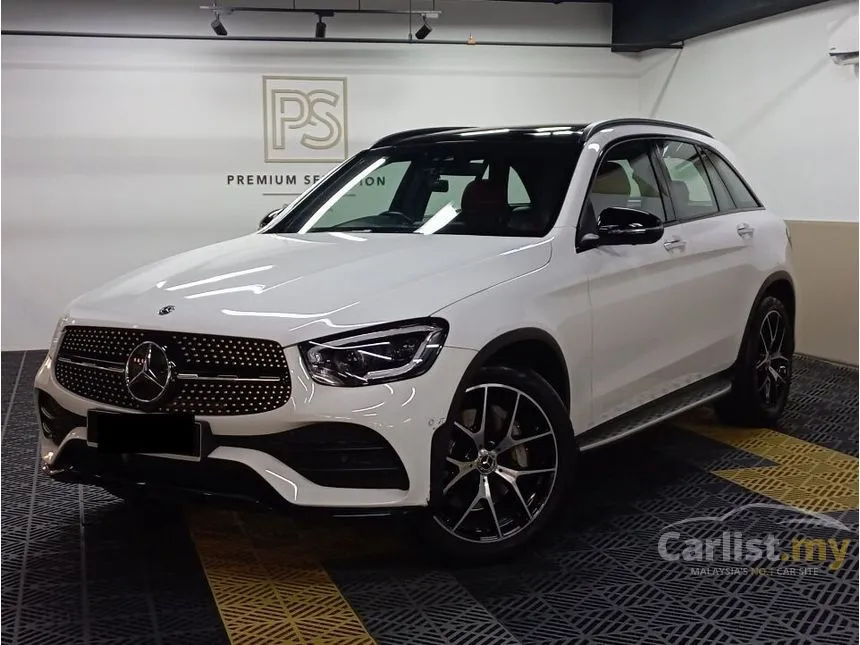 2020 Mercedes-Benz GLC300 4MATIC AMG Line SUV