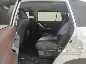 2023 Toyota Kijang Innova Zenix 2.0 G (Non Premium Color) MPV