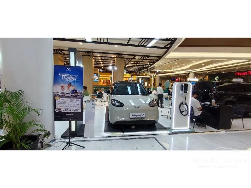 Jual Mobil Wuling Binguo EV 2025 410 Premium Range AC/DC di DKI Jakarta Automatic Hatchback Coklat Rp 346.400.000
