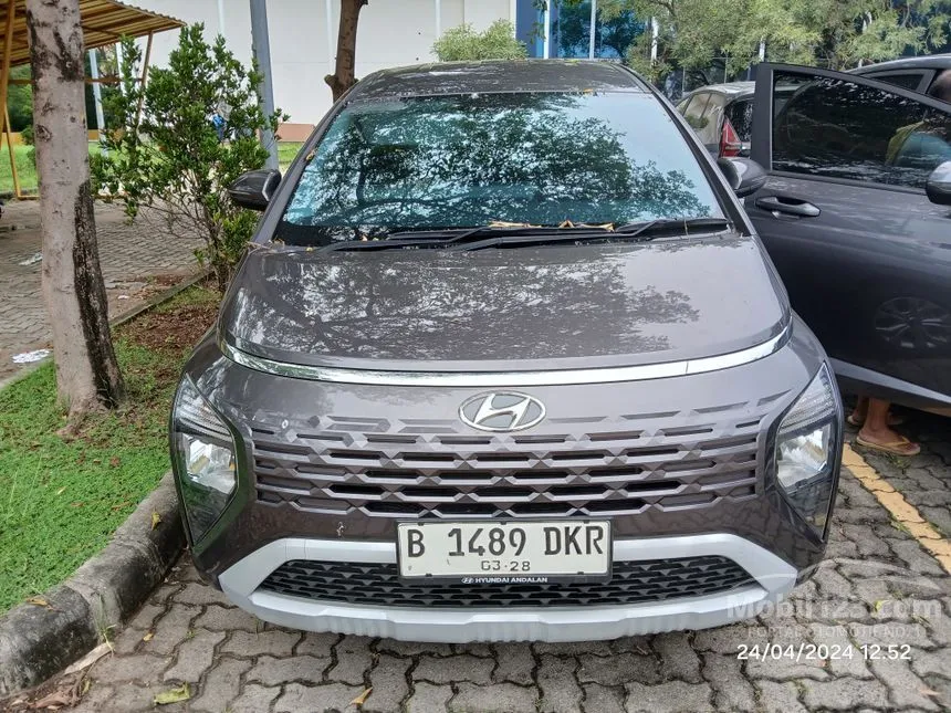 Jual Mobil Hyundai Stargazer 2023 Trend 1.5 di Jawa Tengah Automatic Wagon Abu
