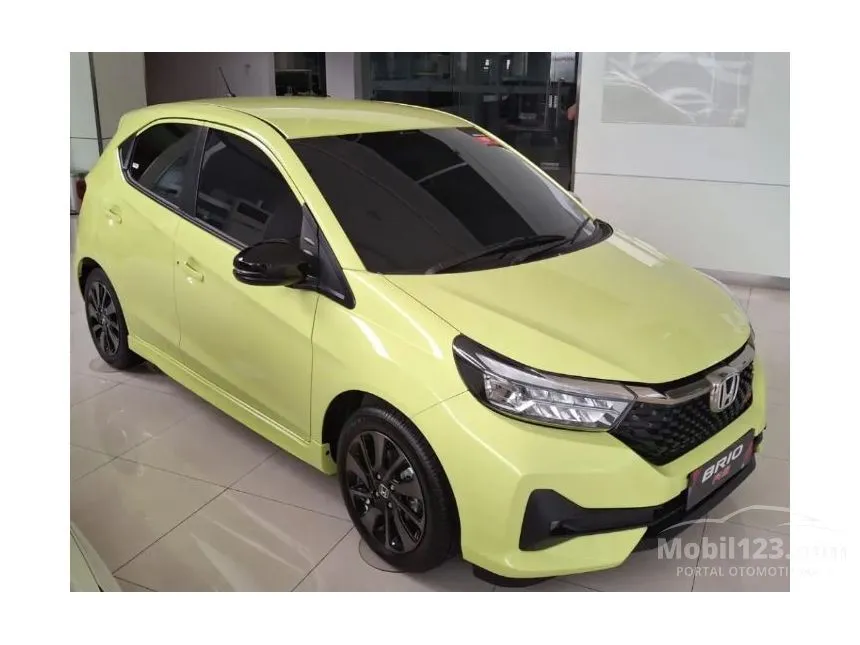 Jual Mobil Honda Brio 2024 RS 1.2 di Banten Automatic Hatchback Kuning Rp 198.300.000